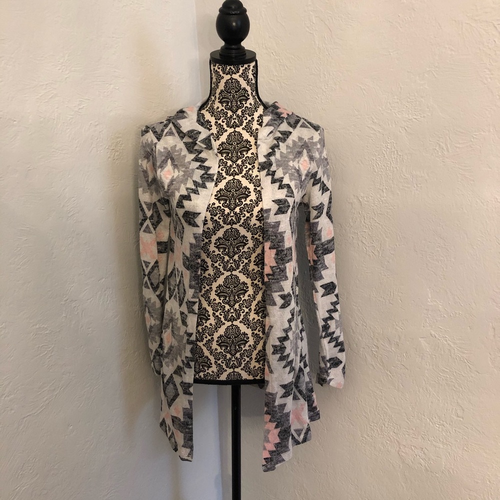 Open Cardigan | Size M | Juniors?